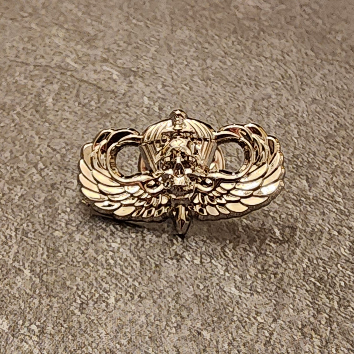 Mini Lapel Phantom Wings