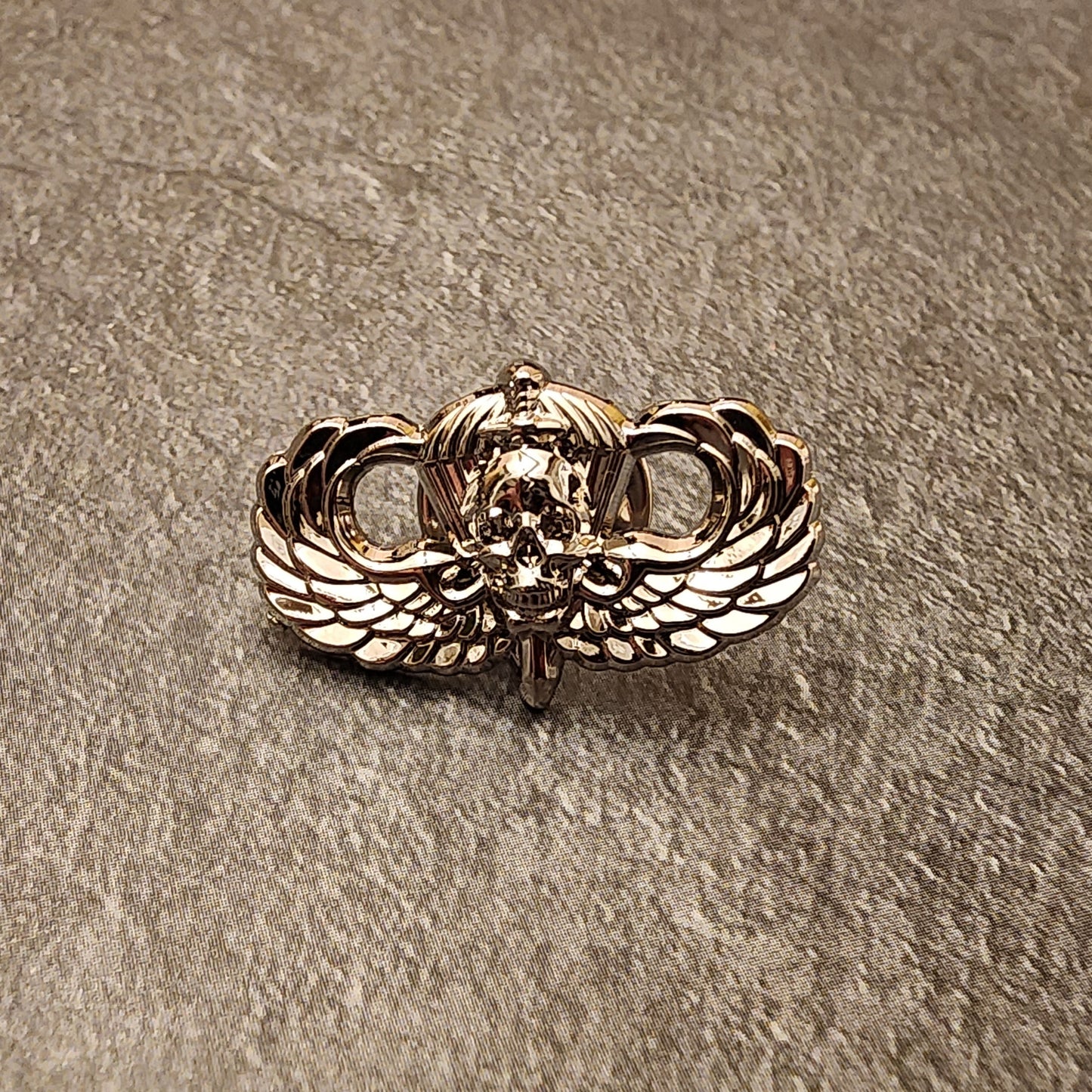 Mini Lapel Phantom Wings